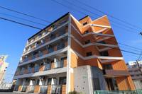 ドマーニの外観