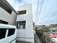 クレフラスト東仙台Aの外観