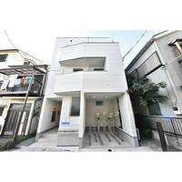 セレブラーレ町屋の外観