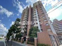 パークホームズ緑地公園の外観