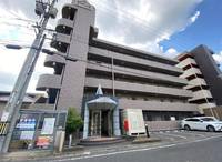 ジュネス天領の外観