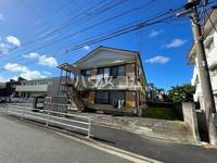 第2山仁ハイツの外観