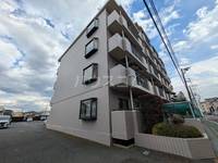 グランドステータス相武台の外観