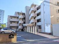 東京都世田谷区弦巻4(マンション)の賃貸物件の外観