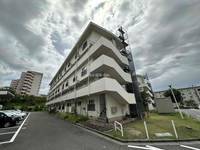 松が丘住宅15棟の外観