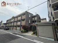 サル ドゥ セジュールの外観