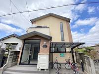 カ-サ・デ・ラ・ル-ナの外観