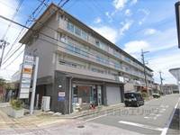 フラワー1番館の外観