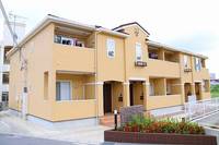 カミー・シナビの外観