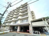 弘明寺パークハイツの外観