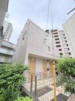 オアシス池尻の外観