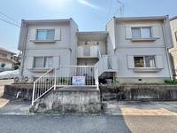 南春日丘ハイツの外観