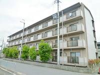 ハイツ宮の森の外観