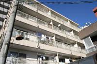 小金井タウンハイツの外観