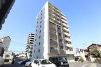 岡山県倉敷市川西町(マンション)の賃貸物件の外観