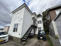 East Village apartmentの外観