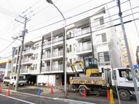 メニーズコート創成川の外観