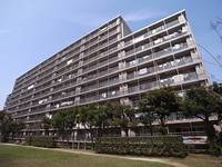 津田沼アカシアハイツ2号棟の外観