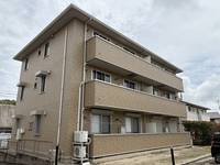 リビングタウン阿倉川A・B・Cの外観