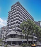 ストーク新宿の外観