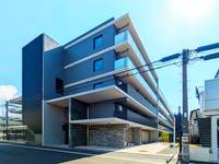 S-RESIDENCE原木中山azureの外観