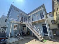 レジデンシャル大倉山の外観