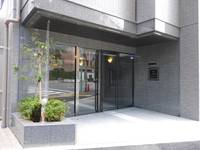 東京都渋谷区神宮前2(マンション)の賃貸物件の外観