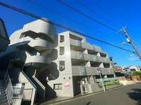 ローズガーデンA50番館の外観