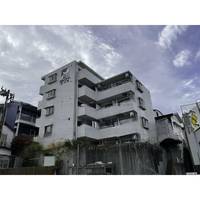 スカイコート横浜石川町の外観