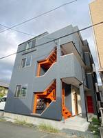 アーバン中央の外観