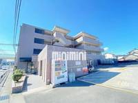 ラフォーレ司の外観