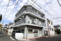 西林ビルの外観