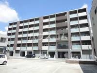 TRIーSTAGEの外観