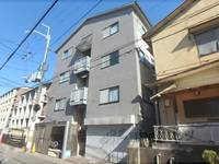 平行マンションの外観