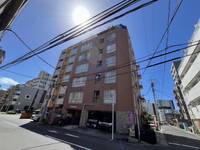 Park Court Tosiyaの外観