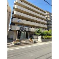 シャンブル72の外観