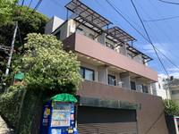 ゼウス金森ビルの外観