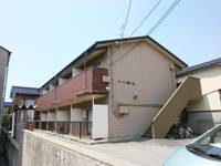 アーバン緑ヶ丘の外観