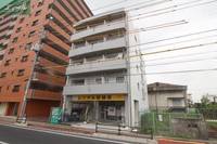 ビッグバーンズマンション清輝橋の外観