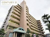 シャトーレイクルイーズの外観