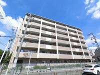 ロイヤルコート歌島の外観