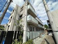 マストライフ川崎平間B棟の外観