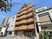 エルフェプラザの外観