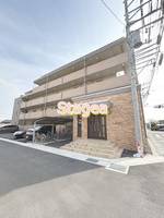 ミ ピアーチェの外観