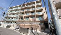 岡山県岡山市北区東古松の賃貸マンションの外観