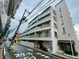 服部緑地パルコアB棟の外観