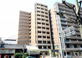 プレサンス新栄リミックスの外観