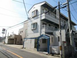 ラフィーネ1号館の外観