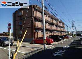 シャルル安藤Ⅱの外観
