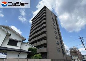 ラルゴ白壁の外観